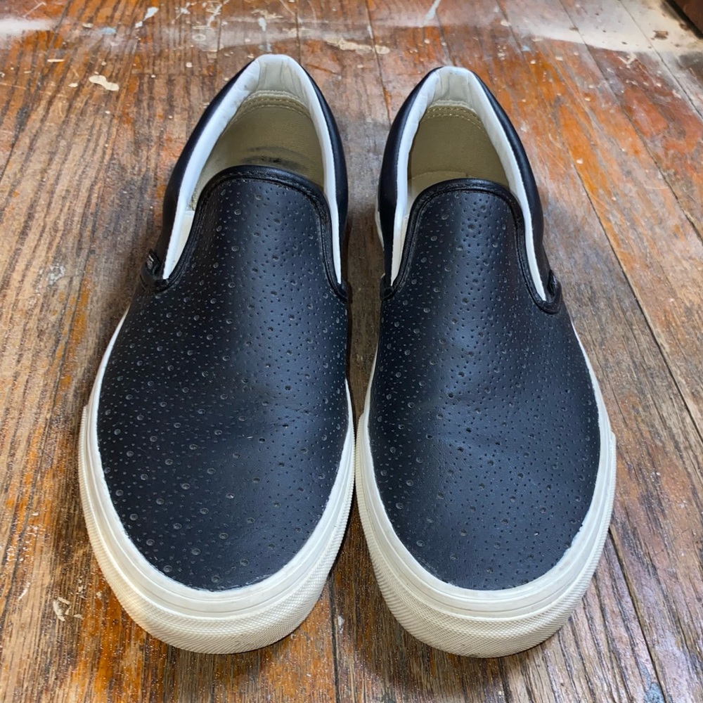 Perf-Leather VANS Slip-on shoe: Men 9.0/ Woman 10.5